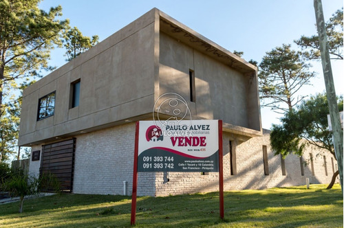 Casas Venta 3 Dormitorios Piriápolis