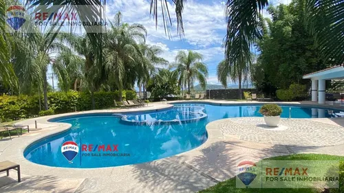 Venta De Casa En El Fracc. Burgos Corinto, Temixco, Morelosclave 4212
