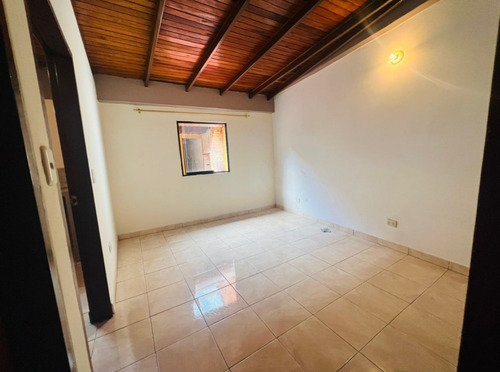 Imagen 18 de 18 de Casa Ubicada En Tucape Parte Alta. Adlz