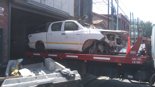 Toyata Hilux 4x4 Año 2017 Con Faltantes