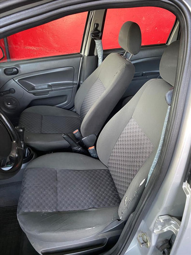 Ford Fiesta 1.0 Mpi 8v