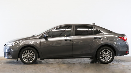 Toyota Corolla 1.8 Xei Cvt Pack 140cv - 132736 - C