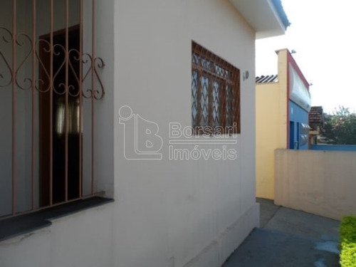 Imagem 2 de 6 de Venda De Casas / Padrão Na Cidade De Araraquara 4732