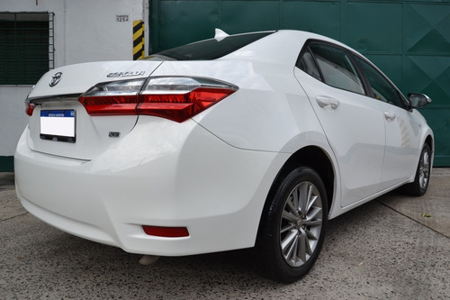 Imagen 19 de 25 de Toyota Corolla Xei 6 M/t 2018 / Service Oficiales / Permuto
