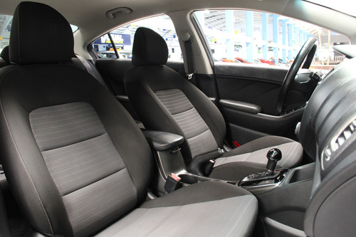 Kia Cerato 1.6 Sx 16v Flex 4p Automático