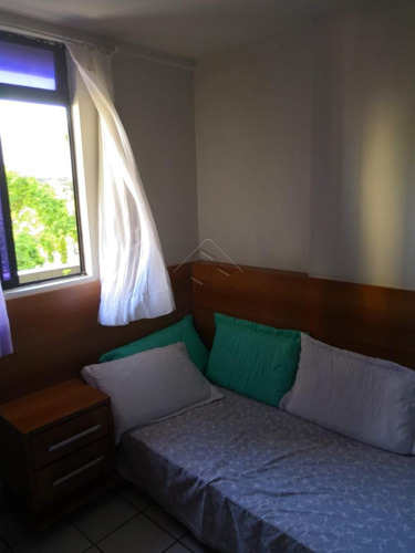 Imagem 8 de 10 de Apartamentos - Ref: L930