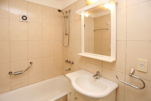 Venta Departamento 2 Amb Super Luminoso Con Balcon