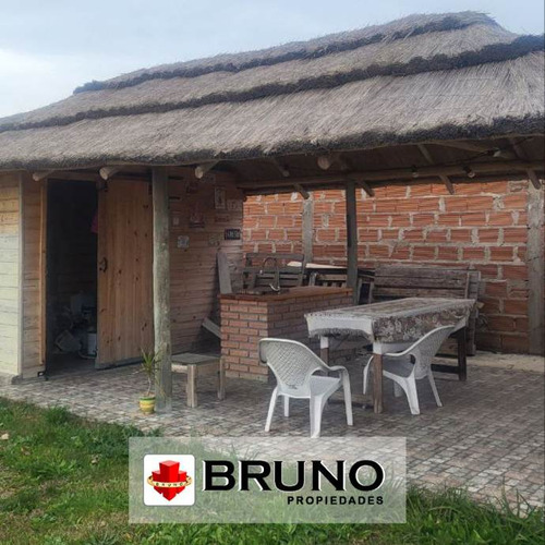 Casa En Venta En Mariano Acosta