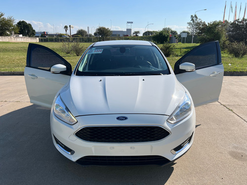 Ford Focus III 2.0 Se Plus Mt