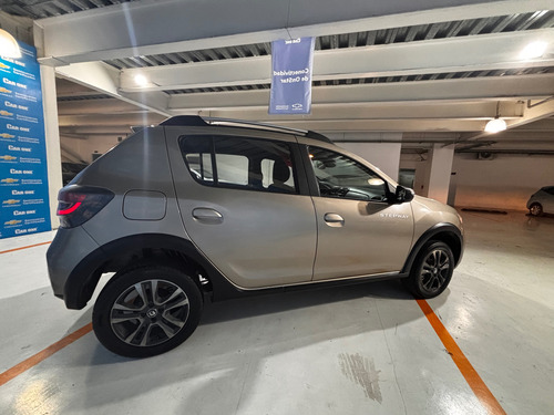 Renault Stepway 1.6 Intens Cvt