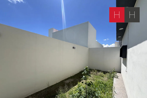Casa En Venta En Apizaco, Tlaxcala