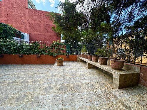 Cuajimalpa, Casa Para Modernizar A 3 Cuadras De Bosques Maranta