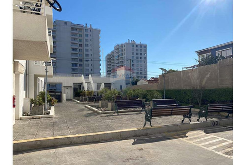 Vista Despejada A La Bahía