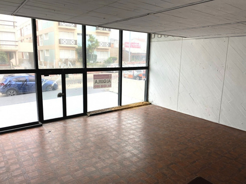 Alquila Excelente Local Comercial!!!- Ref: 2473