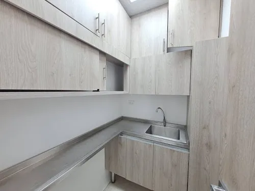 Consultorios En Arriendo Mayorca 743-7291