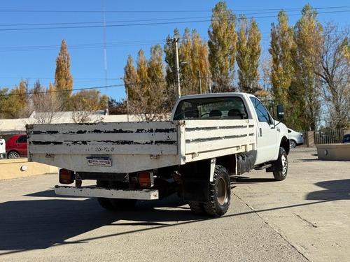Ford 4000 Año 2011 Caja Playa Rentaltrucks Vial