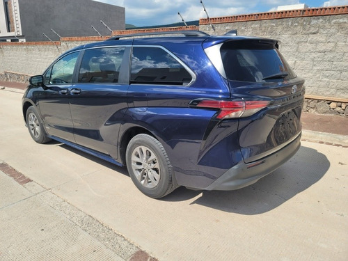 Imagen 5 de 15 de Toyota Sienna 2021 3.5 Xle At