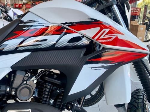 Imagen 3 de 24 de Honda Xr190l Enduro Conquista Todos Los Terrenos En Genamax!