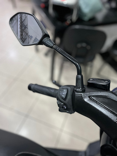 Yamaha X-max 2021