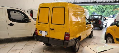 Imagem 4 de 8 de Fiat Fiorino 1.3 2005