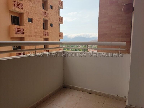 Imagen 8 de 16 de Karen Freites Rentahouse Mp 22f23491 La Trigaleña