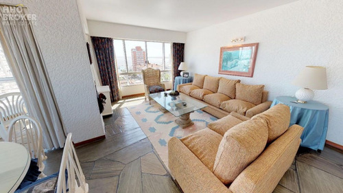 Imagen 5 de 22 de Departamento En Venta. Peninsula. 3 Dormitorios. Playa Mansa. - Punta Del Este Peninsula