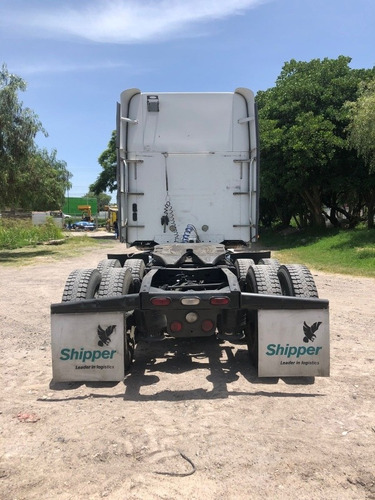 Imagen 3 de 10 de Freightliner Coronad