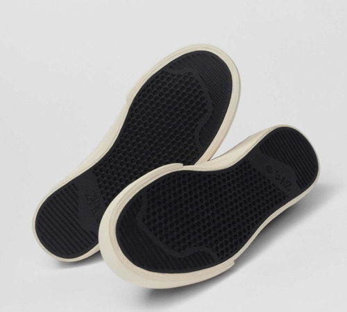 Tenis Bambas Zara Slip On Negros Unisex Número 25 7usa (Usado)