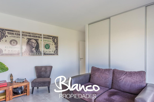 Excelente Propiedad, De Dos Plantas, Dentro Del Barrio Las Tipas - Nordelta