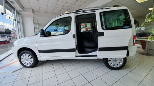 Imagen 6 de 15 de Berlingo Multispace Hdi 92 Xtr