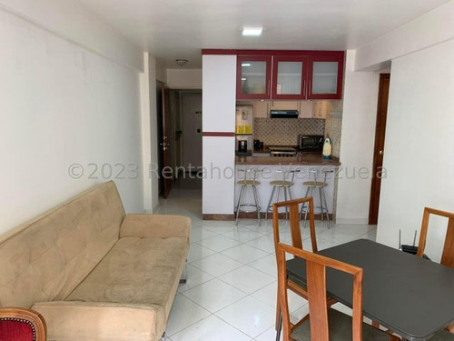 Apartamento Con Todas Las Bondades En Alquiler En Los Palos Grandes Mls 24-21557 Mb