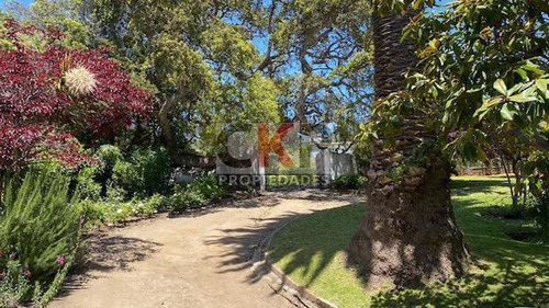 Gran Casa Con Parque Privado En Santo Domingo