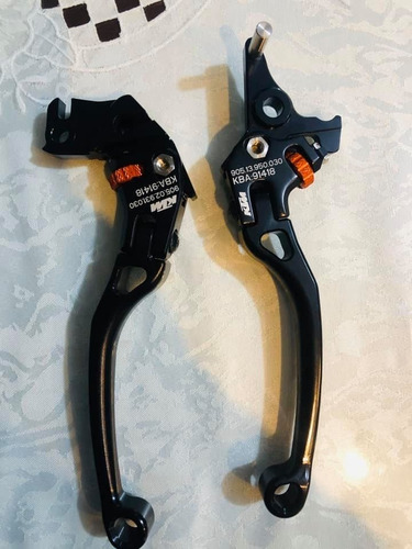 Imagen 1 de 2 de Manijas Abatibles Originales Ktm Rc390 (ktm Powerparts)