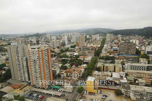 Gran Terreno Con Local Comercial A La Calle En El ...