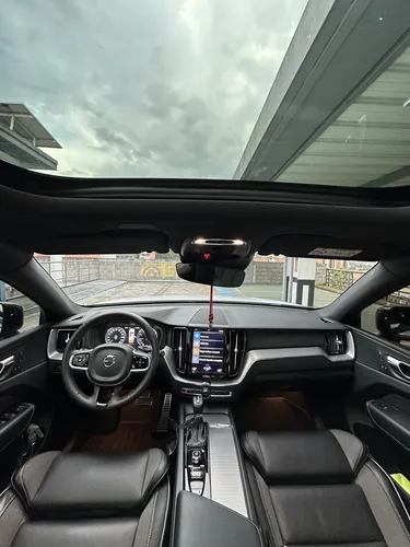 Volvo XC60 2.0 T5 Awd R-design