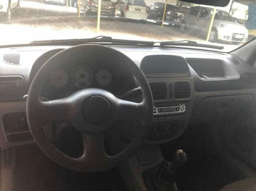 Renault Clio 2008 1.0 16v Authentique Hi-flex 3p