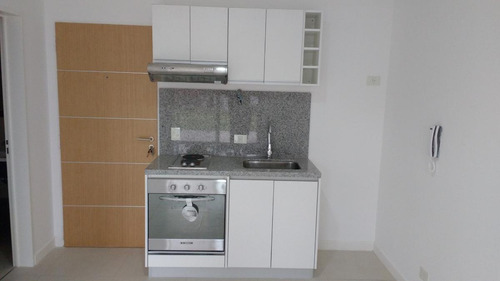 Imagen 2 de 22 de Monoambiente Con Jardín En Venta En Villa Del Lago, Pilar