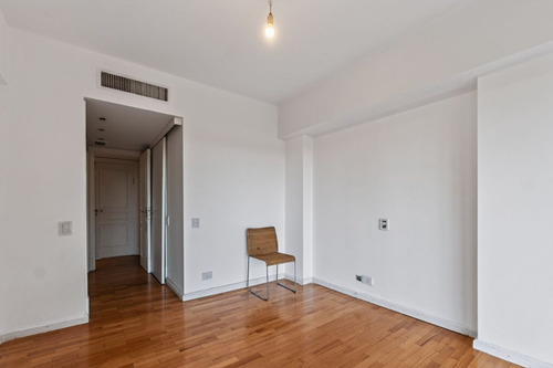 Depto 5 Ambientes En Venta En La Lucila C/ Pileta