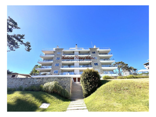 Imagen 22 de 24 de Venta Apartamento De 3 Dormitorios En Playa Mansa.