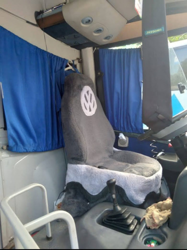 Neobus Thunder Plus Thuder Plus