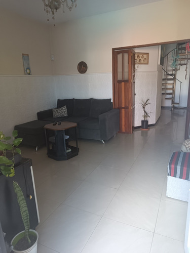 Chalet 5 Amb. Vendo O Permuto