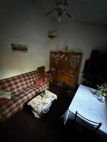 Se Venden 2 Casas En Lezica Mismo Padrón