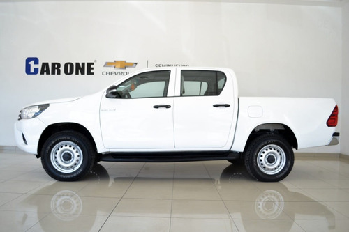 Imagen 4 de 10 de Hilux Base 2018
