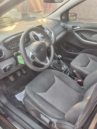 Imagen 6 de 9 de Ford Ka 1.5 Sel 4 P 2017