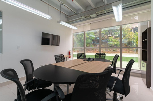En Alquiler Oficina 127 Mt2 4 Dependencias/1b/2pe Santa Paula
