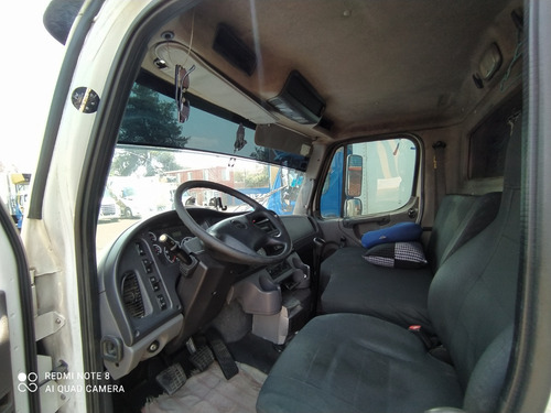 Imagen 12 de 15 de Camion Refrigerado