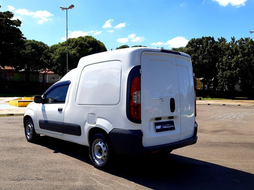 Imagem 2 de 10 de Fiat Fiorino 2015 1.4 Flex 4p