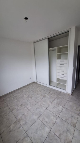 Oportunidad Departamento Tipo Duplex - Moreno Zona Residencial