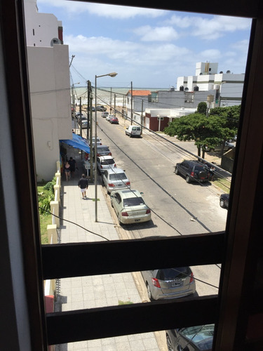 Imagen 4 de 5 de Vendo Departamento Con Cochera Cubierta En Inmejorable Ubicación