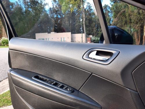 Imagen 6 de 11 de Peugeot 308 2012 1.6 Feline Hdi 115cv